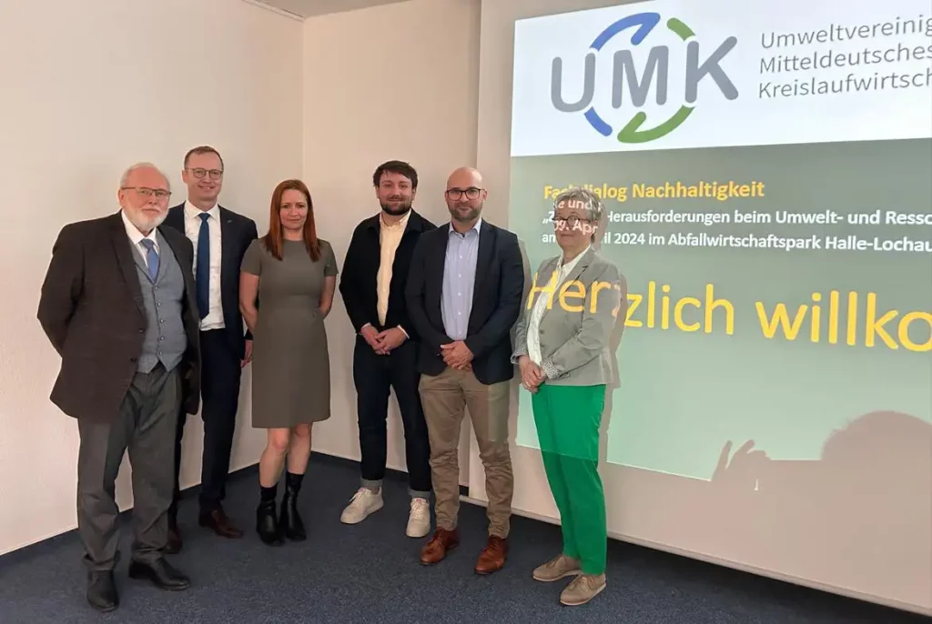 Organisatoren und Referierende beim Fachdialog Nachhaltigkeit in Halle-Lochau