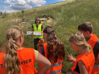 Schueler Lernort Deponie Croebern